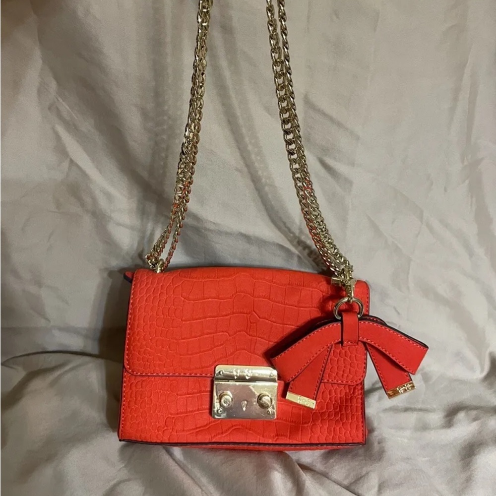 Jessica Simpson red crossbody